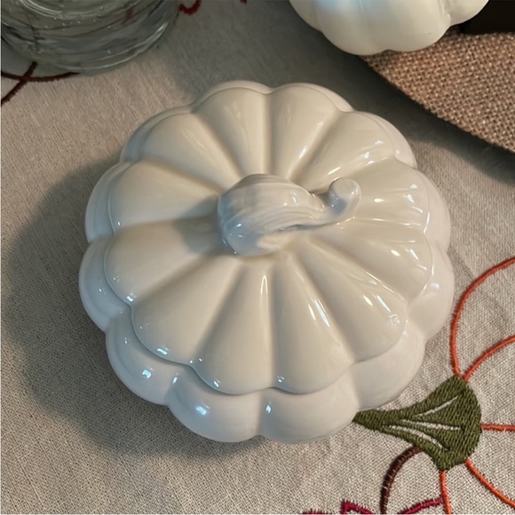 EMPTY BATH & BODY WORKS HOME Ceramic Pumpkin Candle Holder - Picture 5 of 12